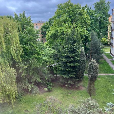 Апартаменты Zielona Ochota Варшава Экстерьер фото